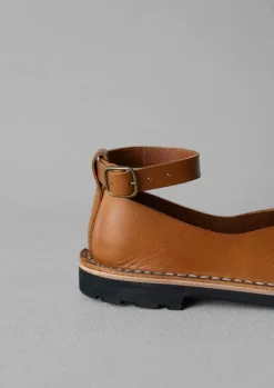 Sandals-TOAST Steve Mono Artisanal Pumps Tan